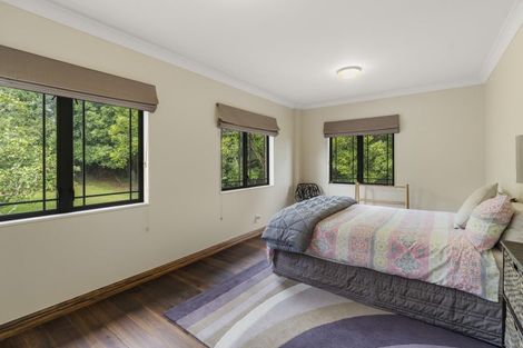 Photo of property in 156 Redoubt Road, Flat Bush, Auckland, 2019