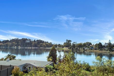 Photo of property in 82 Lake Crescent, Hamilton Lake, Hamilton, 3204