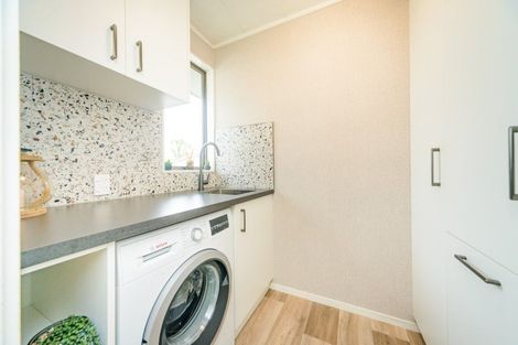 Photo of property in 80 Dundas Road, Sanson, 4817