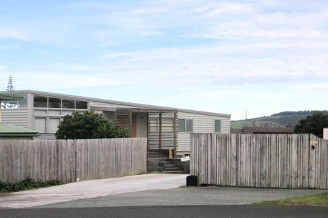 Photo of property in 11 Edith Place, Omaha, Warkworth, 0986