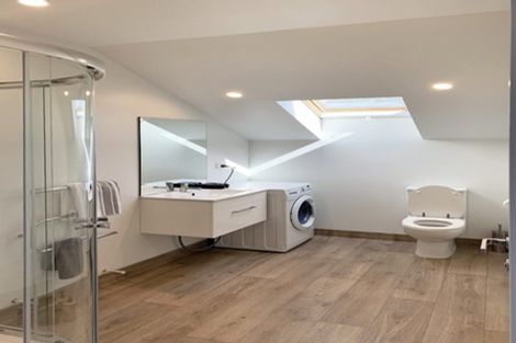 Photo of property in 2 Widgeon Place, Lake Hayes, Queenstown, 9304