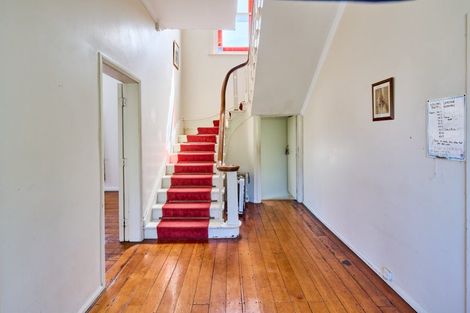 Photo of property in 81 Hill Street, Thorndon, Wellington, 6011