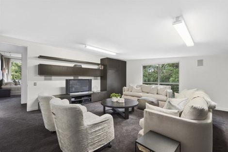 Photo of property in 34 Kingfisher Grove, Greenhithe, Auckland, 0632