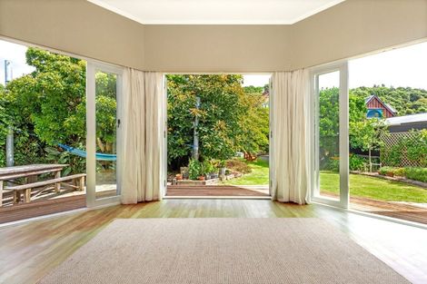 Photo of property in 50 Moana Road, Okitu, Gisborne, 4010