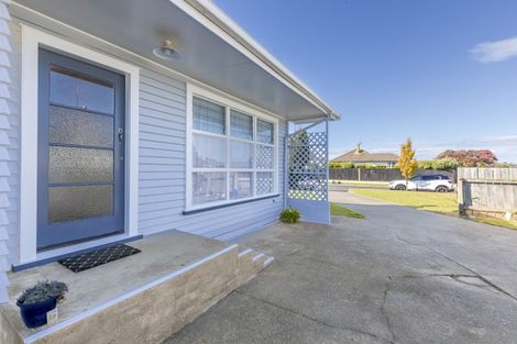 Photo of property in 11 Hillary Crescent, Maraenui, Napier, 4110