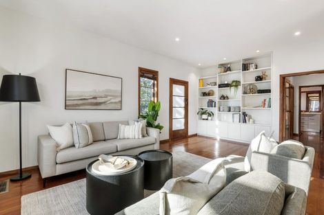 Photo of property in 7 Nelson Avenue, Northcote Point, Auckland, 0627