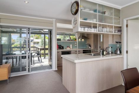 Photo of property in 15 Kenrigg Road East, Kinloch, Taupo, 3377