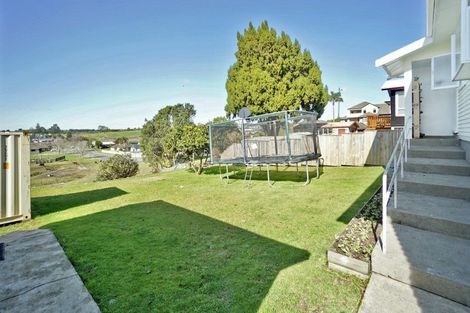 Photo of property in 40 Oxford Street, Te Puke, 3119