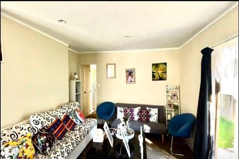 Photo of property in 38b Lindis Place, Mangere Bridge, Auckland, 2022