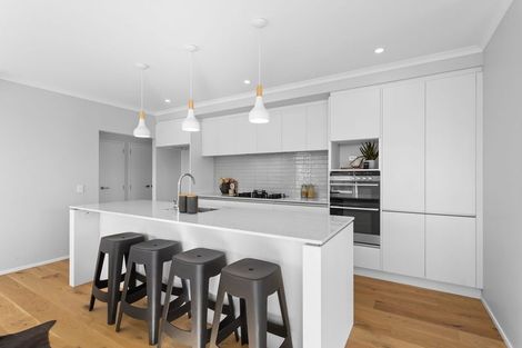 Photo of property in 23 Symes Drive, Red Beach, 0932