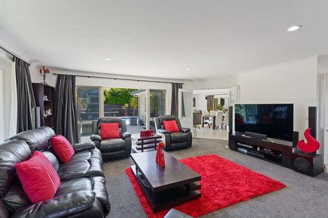 Photo of property in 6 Rae Lane, Paraparaumu Beach, Paraparaumu, 5032