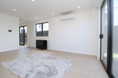 Photo of property in 18 Yellow Pear Lane, Karaka, Papakura, 2113