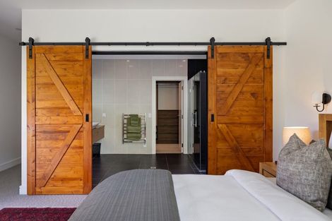 Photo of property in 55 Manse Road, Arrowtown, 9302