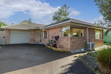 Photo of property in 379b Devonport Road, Tauranga South, Tauranga, 3112