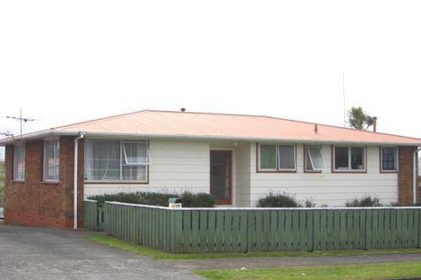 Photo of property in 28 Penrith Street, Westown, New Plymouth, 4310