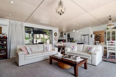 Photo of property in 62 Kayelene Place, Omokoroa, 3114