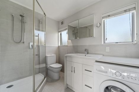 Photo of property in 3/420a Hibiscus Coast Highway, Orewa, 0931