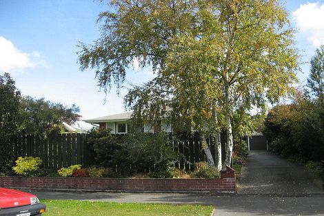 Photo of property in 27 Longmuir Street, Ilam, Christchurch, 8041