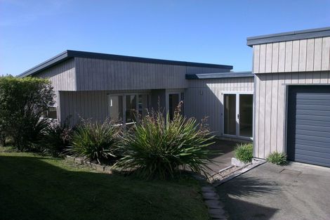 Photo of property in 6a David Street, Bayswater, Auckland, 0622