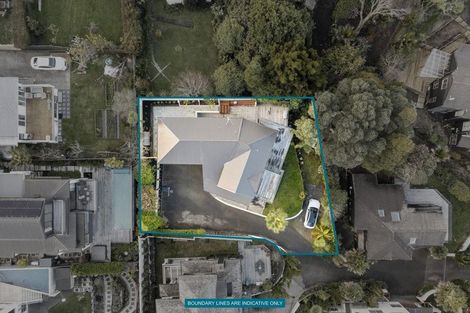 Photo of property in 4/92 Churchill Road, Murrays Bay, Auckland, 0630