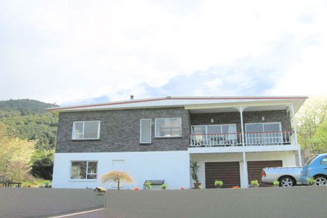 Photo of property in 26 Russell Crescent, Western Heights, Rotorua, 3015
