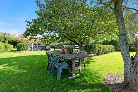 Photo of property in 33 Arcus Road, Te Horo, Otaki, 5582