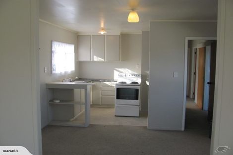 Photo of property in 6a Gerbic Place, Mount Roskill, Auckland, 1041