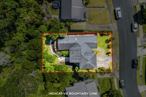 Photo of property in 14 Deverell Place, Northcross, Auckland, 0632