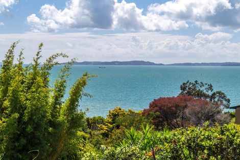 Photo of property in 122 Pah Road, Cockle Bay, Auckland, 2014