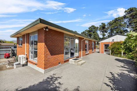 Photo of property in 63 Keighleys Road, Bromley, Christchurch, 8062