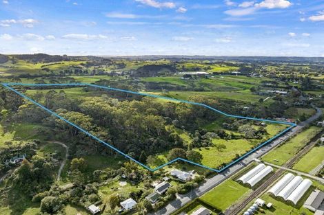 Photo of property in 148 Waitakere Road, Waitakere, Auckland, 0782