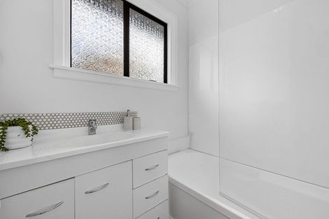 Photo of property in 23 Branston Street, Hornby, Christchurch, 8042