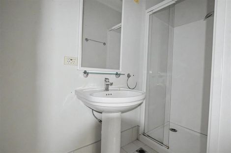 Photo of property in 24a/30 Westward Ho, Glen Eden, Auckland, 0602
