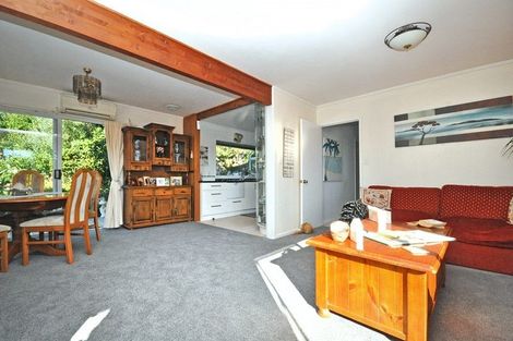 Photo of property in 3 Pohutukawa Avenue, Red Beach, 0932