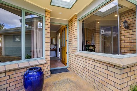 Photo of property in 20 Admiral Crescent, Flagstaff, Hamilton, 3210