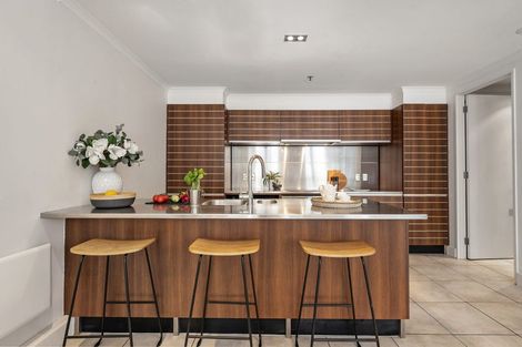 Photo of property in Augusta Apartments, 8/254 Willis Street, Te Aro, Wellington, 6011