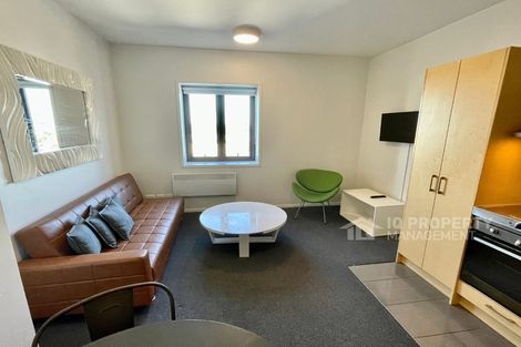 Photo of property in Twin Towers, 708/17 Putney Way, Manukau, Auckland, 2104