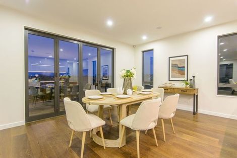 Photo of property in 32 Caldera Drive, Long Bay, Auckland, 0630