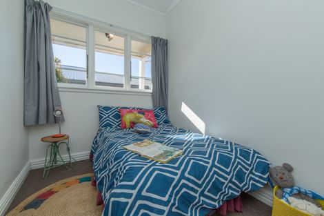 Photo of property in 65 Diamond Avenue, Spreydon, Christchurch, 8024