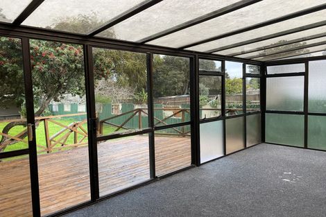 Photo of property in 11 Gifford Avenue, Wesley, Auckland, 1041