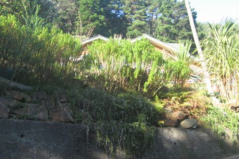 Photo of property in 2 Taungata Road, York Bay, Lower Hutt, 5013