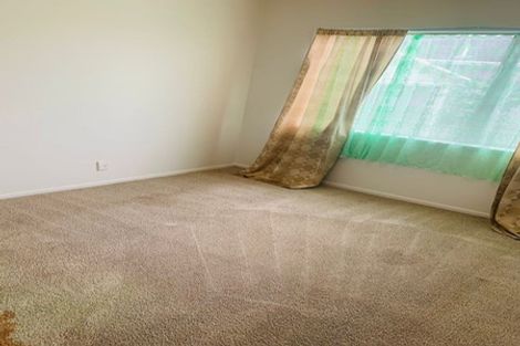 Photo of property in 37 Sharland Avenue, Manurewa, Auckland, 2102