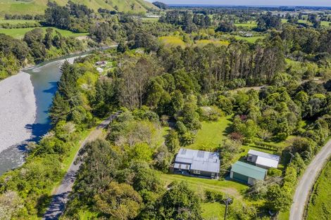 Photo of property in 44 Parenga Road, Hautere, Otaki, 5582