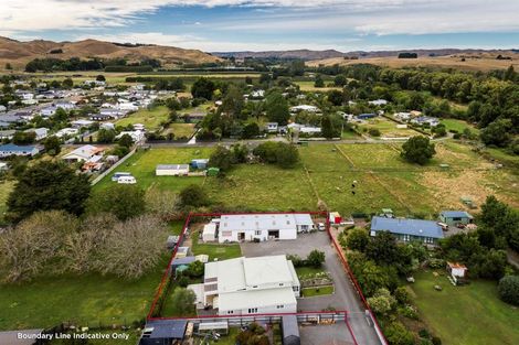 Photo of property in 20 Bennett Street, Waipawa, 4210