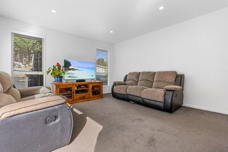 Photo of property in 46 Ballintoy Park Drive, Welcome Bay, Tauranga, 3175