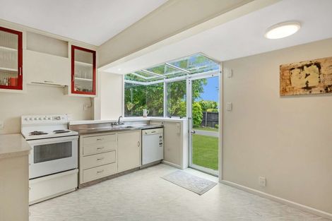 Photo of property in 1 Sevenoaks Drive, Bryndwr, Christchurch, 8053