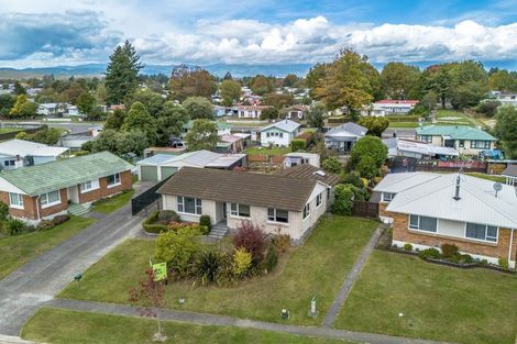 Photo of property in 7 Te Iwiheke Place, Turangi, 3334