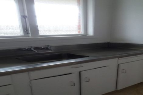 Photo of property in 2/5 Amandale Avenue, Mount Albert, Auckland, 1025