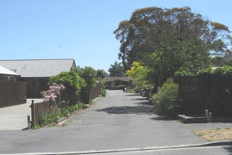 Photo of property in 7a Florance Place, Parklands, Christchurch, 8083