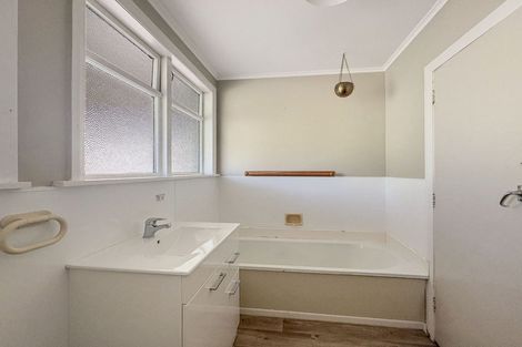 Photo of property in 109 Carlton Avenue, Tawhero, Whanganui, 4501